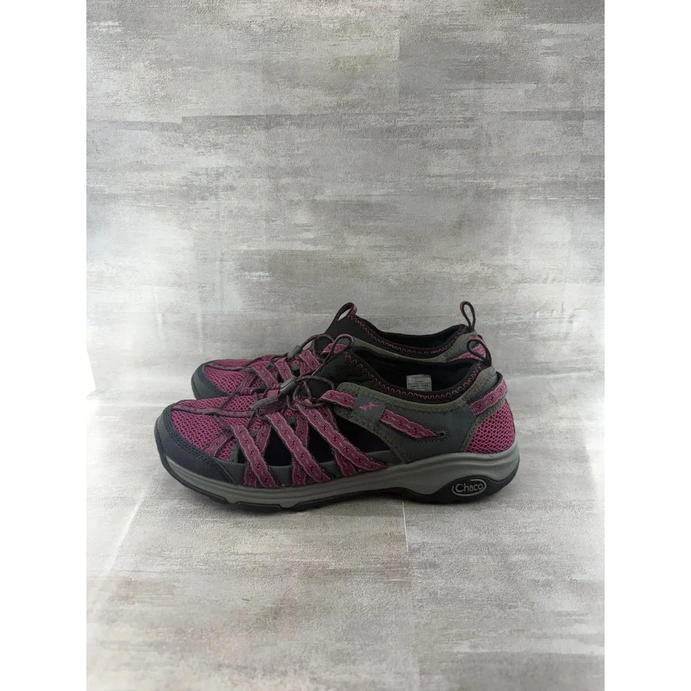 Chaco Outcross Evo 1 Women Sz 10 Hiking Water Shoes Berry Pink Grey J104926